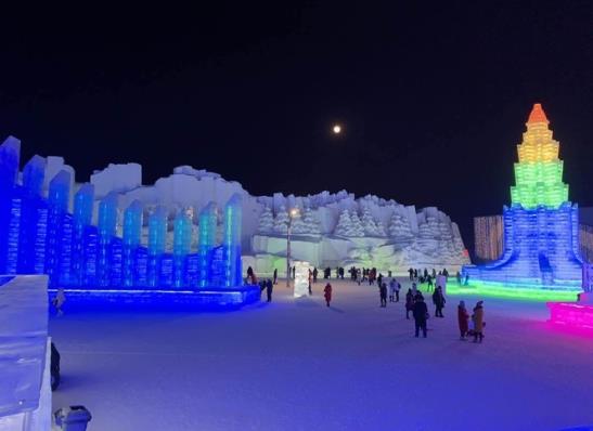 哈爾濱冰雪大世界晚上幾點關門?哈爾濱冰雪大世界學生證查得嚴嗎
