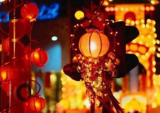 2022年上海元宵節(jié)燈會(huì)在哪里舉行?2022上海元宵節(jié)能放煙花嗎