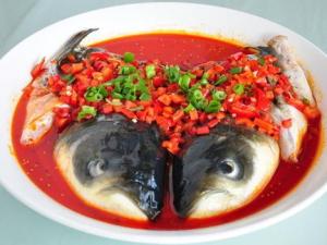 鰱魚的營(yíng)養(yǎng)價(jià)值-鰱魚怎么做好吃