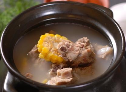 玉米排骨湯的營(yíng)養(yǎng)價(jià)值-玉米排骨湯的做法