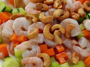 腰果的營(yíng)養(yǎng)價(jià)值、功效與作用、食用禁忌、食用方法