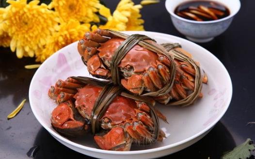 螃蟹怎么吃營(yíng)養(yǎng)價(jià)值最高?吃螃蟹有哪些注意事項(xiàng)