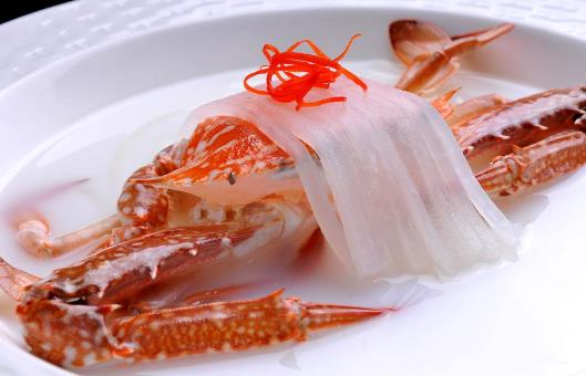 螃蟹怎么吃營(yíng)養(yǎng)價(jià)值最高?吃螃蟹有哪些注意事項(xiàng)