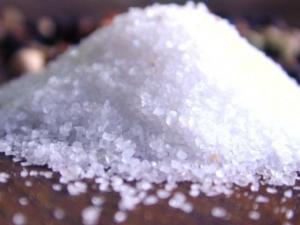 如何防止食鹽受潮？防止食鹽受潮的方法