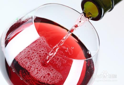 生活中過(guò)期葡萄酒的妙用-過(guò)期葡萄酒的用途