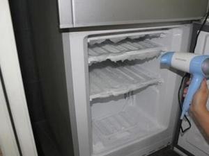 冰箱結(jié)霜怎么辦？快速給冰箱除霜辦法