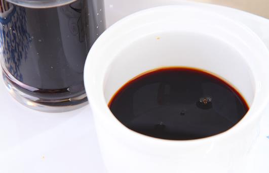 如何分辨醬油的質(zhì)量?jī)?yōu)劣?如何挑選醬油的好壞