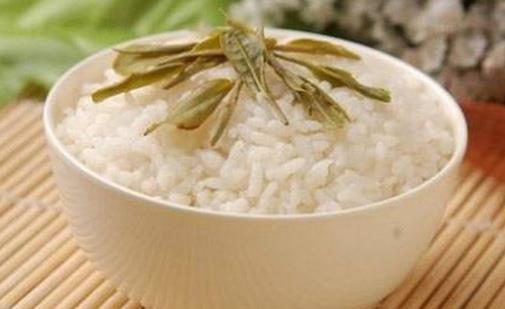 茶葉的另類(lèi)吃法 茶水能煮煮飯嗎?茶水能燒菜嗎?