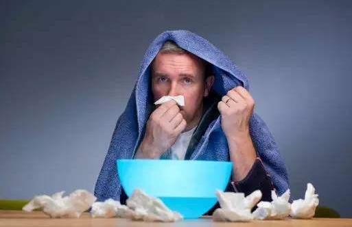 回南天衣物如何防潮?回南天墻上發(fā)霉怎么處理