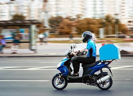 電動自行車樓道充電違法嗎?電動車樓道充電可以投訴嗎