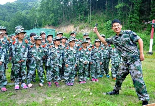 夏令營是什么?夏令營活動有哪些內(nèi)容