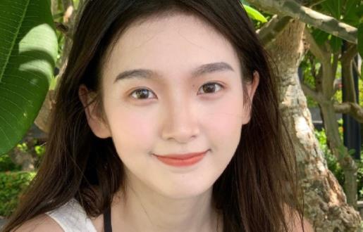 染發(fā)褪色后都會(huì)變黃嗎 染發(fā)爆頂多洗會(huì)自然嗎