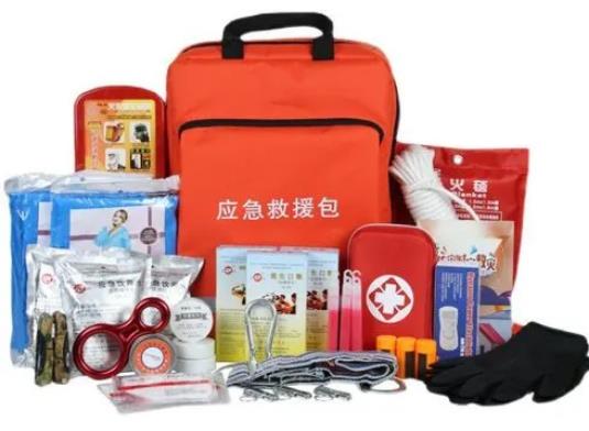 醫(yī)用應(yīng)急包應(yīng)該包含什么?汽車(chē)應(yīng)急包放在哪里