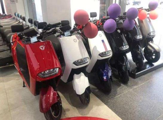 武漢電動(dòng)車被罰款能不能不交?電動(dòng)車不能載人合理嗎