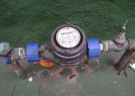 自己換水表電池違法嗎?水表沒(méi)電了還能正常用水嗎