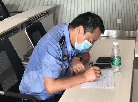 接到流調(diào)電話健康碼會出現(xiàn)彈窗嗎?接到流調(diào)電話說明是密切接觸者嗎