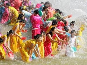 傣族有什么風(fēng)俗習(xí)慣？少數(shù)民族傣族的來(lái)歷習(xí)俗