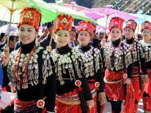 景頗族有什么風(fēng)俗習(xí)慣？少數(shù)民族景頗族的習(xí)俗