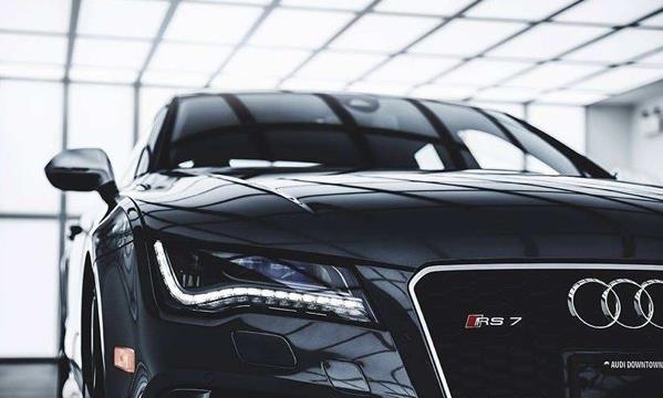 奧迪rs7為什么比超跑還厲害？RS7為什么叫西裝暴徒
