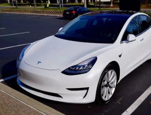 特斯拉model3真實(shí)續(xù)航是多少公里?為什么開特斯拉的都是女的