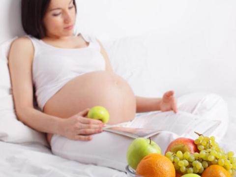 孕婦食譜要注意營養(yǎng)搭配:孕婦飲食要避免六大惡補蠻補行為