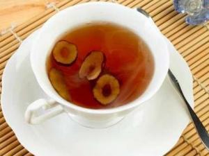 大棗泡水有哪些禁忌？紅棗泡水喝有什么好處