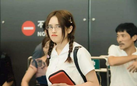 盲式出軌是什么意思什么梗?渣男畫師黃嘉偉盲式出軌19歲小三