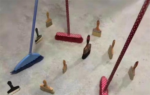 立掃把挑戰(zhàn)什么意思什么梗 掃帚直立的含義及出處