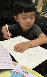 2019年度十大育兒熱詞出爐 學(xué)霸都是來報(bào)恩的,學(xué)渣都是來報(bào)仇的