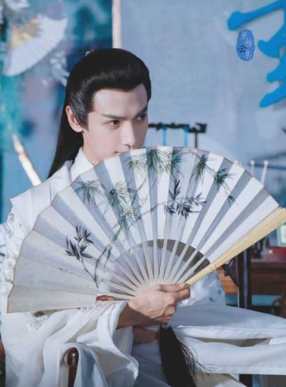 皓衣行楚晚寧和墨燃是什么關(guān)系?皓衣行墨燃結(jié)局是怎樣的