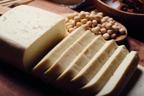 豆腐吃不對(duì)反傷身 吃豆腐不可過量且要注意搭配