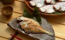 煎魚怎么不粘鍋？煎魚怎么不掉皮