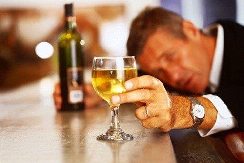 拉肚子可以喝酒嗎？腹瀉后能喝酒嗎