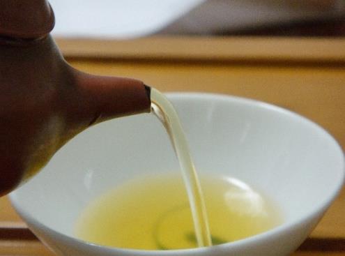 沏茶的最佳水溫是多少？多高的水溫泡茶最好