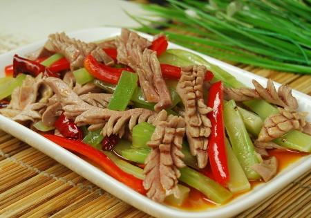 含鐵高的食物有哪些？人體每天鐵的需要量