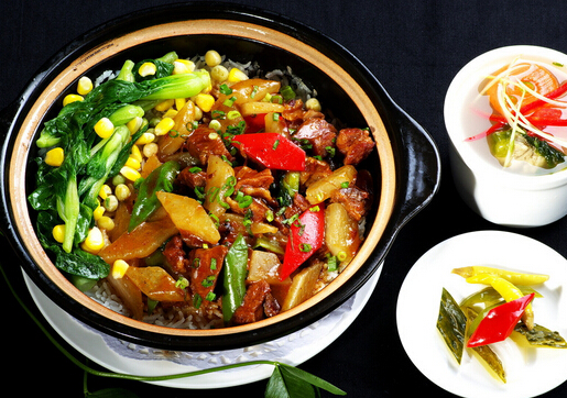 煲仔飯有一頓大餐的熱量-吃煲仔飯要注意的問(wèn)題