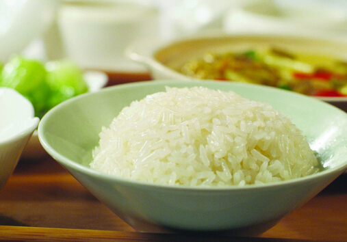 白米飯是垃圾食品嗎？吃白米飯是取其糟粕？