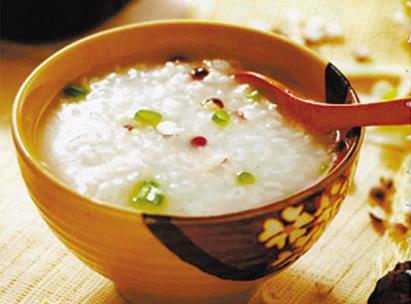 貧血的人吃什么粥對(duì)身體好？喝什么粥補(bǔ)血效果最好