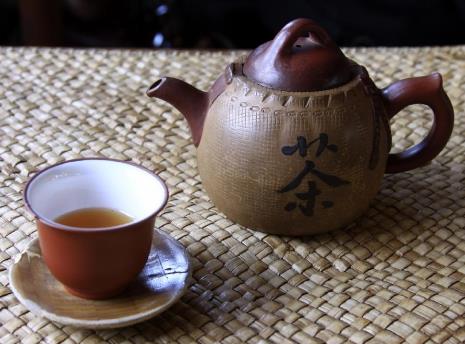 春節(jié)聚會(huì)該喝什么茶？科學(xué)飲茶身體好