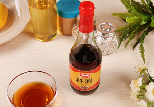 料酒的營(yíng)養(yǎng)成分-料酒和黃酒的區(qū)別