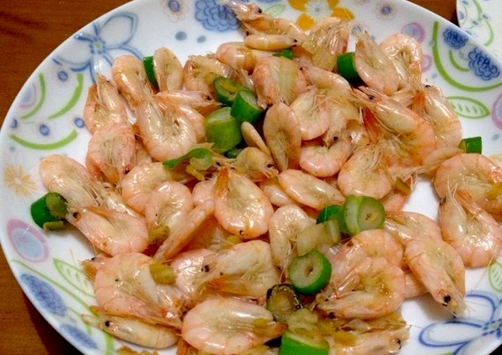 白蝦的醫(yī)療效果及食療功效有哪些？白蝦的做法