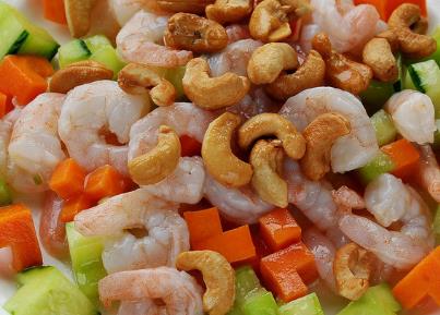 腰果的營(yíng)養(yǎng)價(jià)值、功效與作用、食用禁忌、食用方法