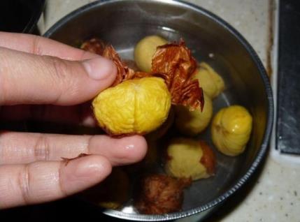 板栗怎么去皮？板栗的去皮方法