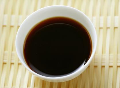 怎樣挑選優(yōu)質(zhì)醬油？醬油怎么吃才健康