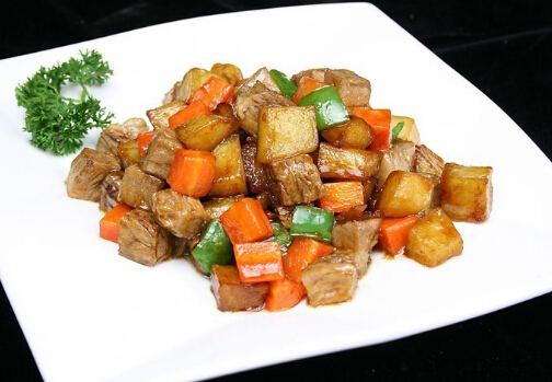紅燒牛肉的營養(yǎng)價值-紅燒牛肉的做法