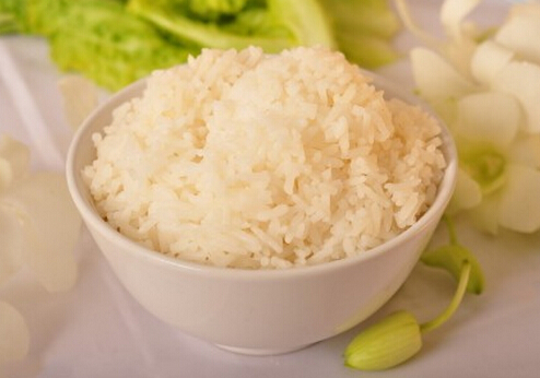喝不完的豆?jié){怎么處理？豆?jié){米飯的做法