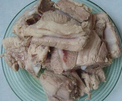土豆燒排骨怎么做好吃？土豆燒排骨的做法