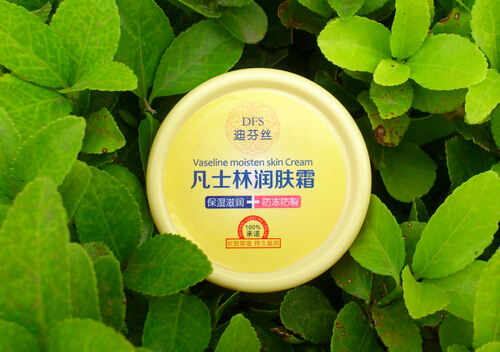 凡士林的作用-凡士林可以擦臉嗎？