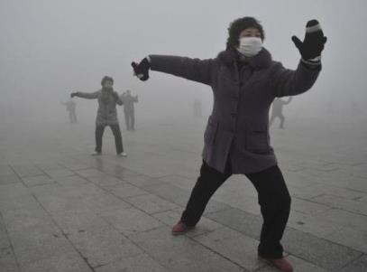 霧霾天氣如何護膚？霧霾天防止肌膚早衰8要點