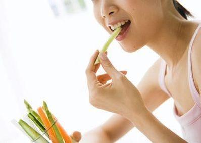夏季皮膚長痘怎么辦？揭秘5步驟控油爽膚全攻略